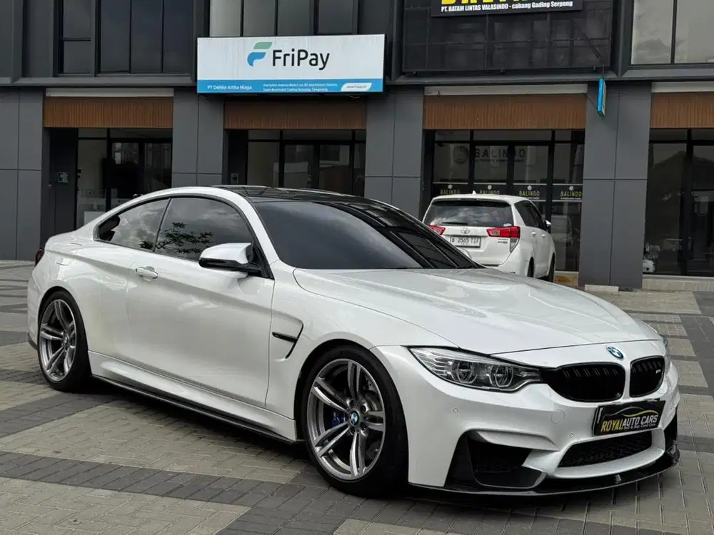 BEST CONDITION!! BMW M4 3.0 Coupe 2014