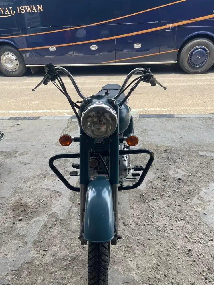 Royal enfield classic 500cc tahun 2016