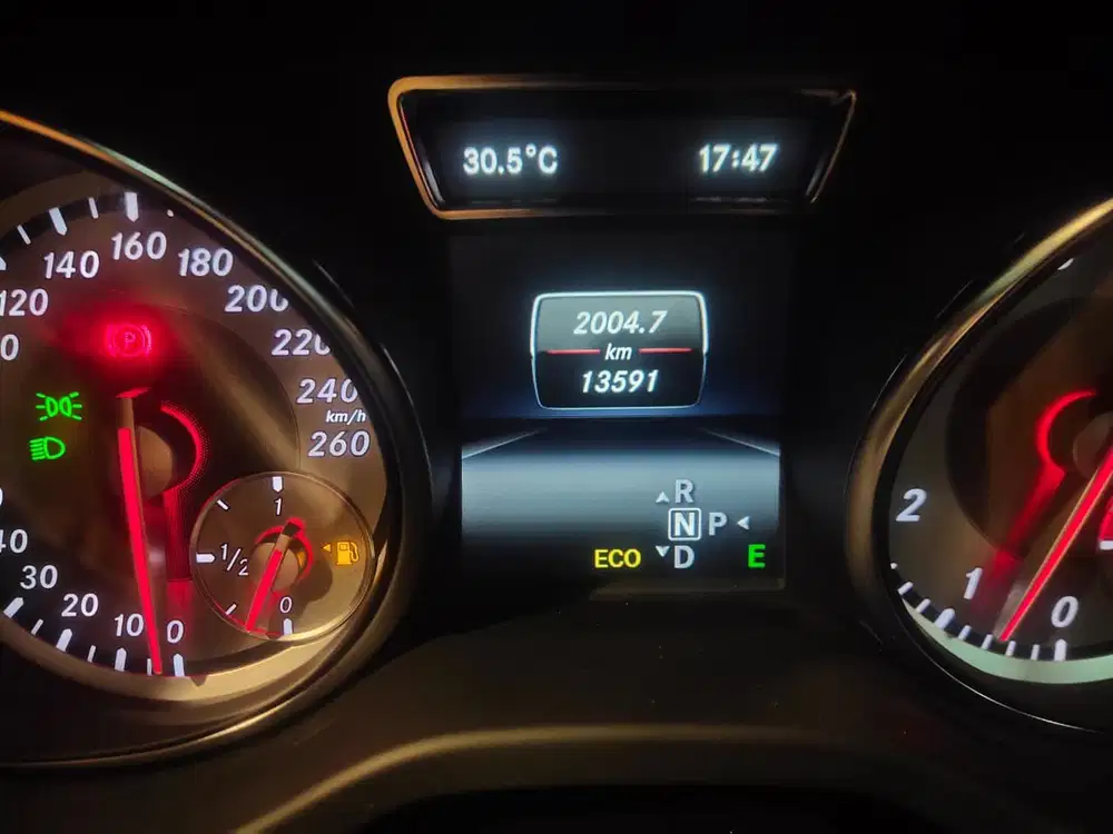 Mercedes-Benz CLA200 2014 Bensin