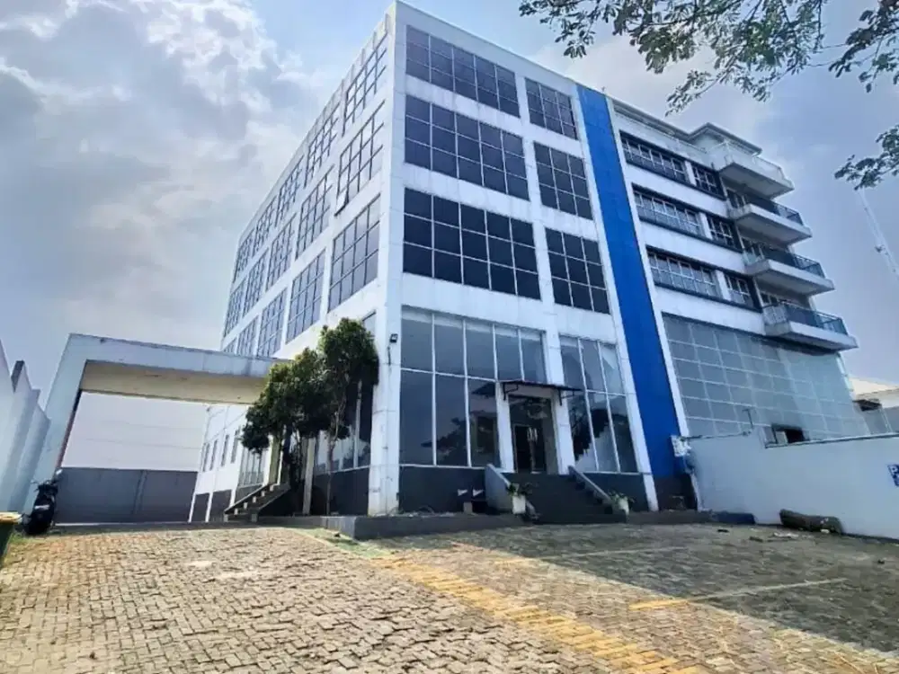 TURUN HARGA! Gedung 4 Lantai + Basement Disewa di Harapan Indah