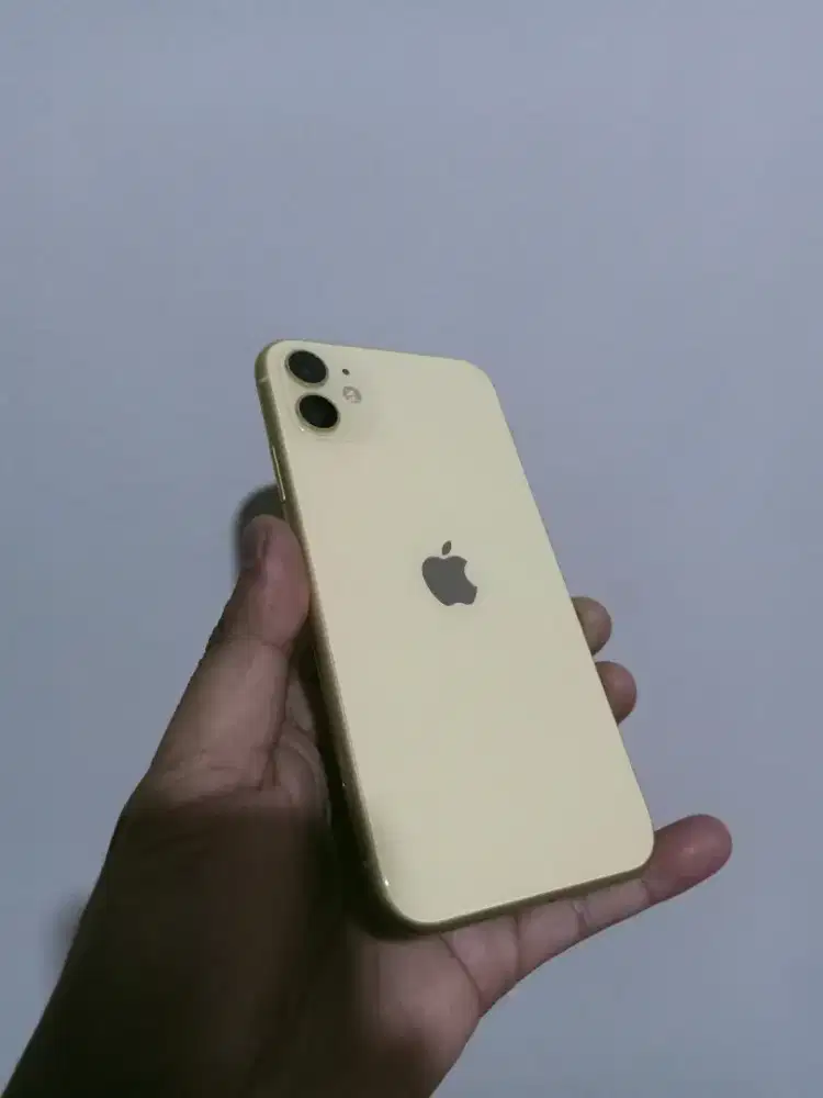 iphone 11 beacukai yellow edition