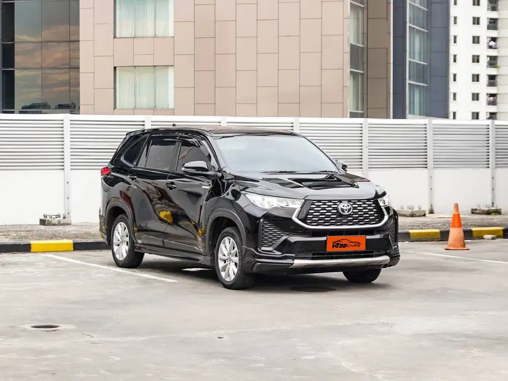 TOYOTA INNOVA ZENIX V HYBRID MODELISTA METIC 2024