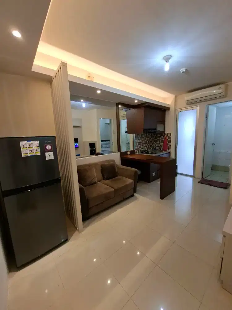 Sewa 2 Kamar Apartemen Bassura City Tower Dahlia 14 JT/3 Bln