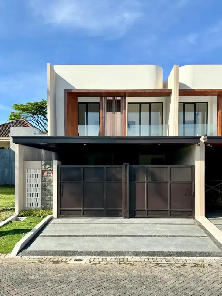 Rumah dijual di Perumahan Araya Golf Malang