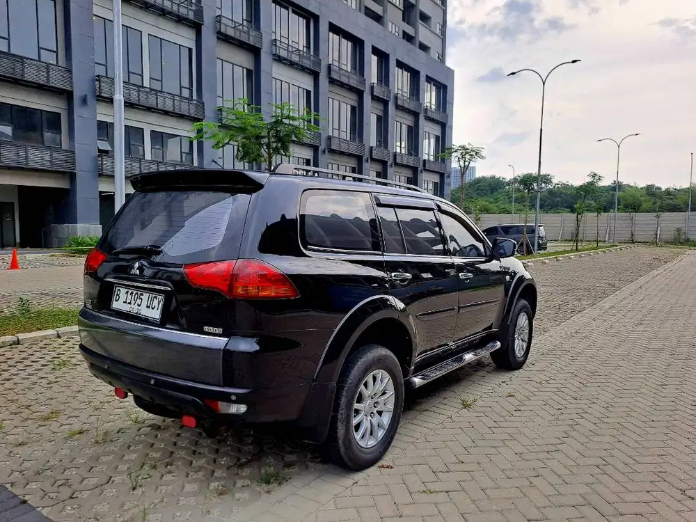 PAJERO SPORT EXCEED 2011