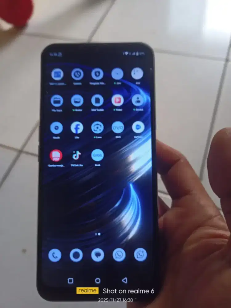 Handphone realme c31