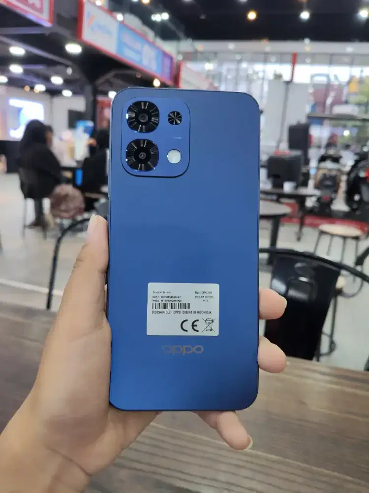 Oppo A6 pro - Baterai Besar dan tahan air