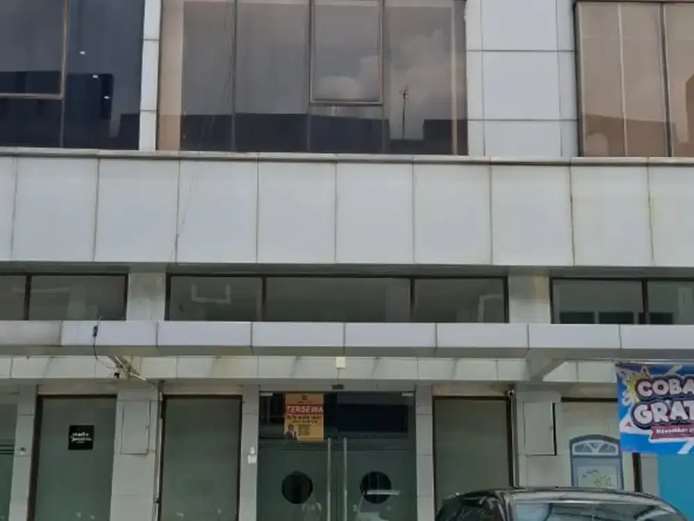 Ruko Avenue di Jkarta Garden City, Cakung, Jakarta Timur.