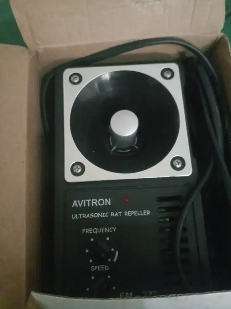 Ultrasonic rat repeller