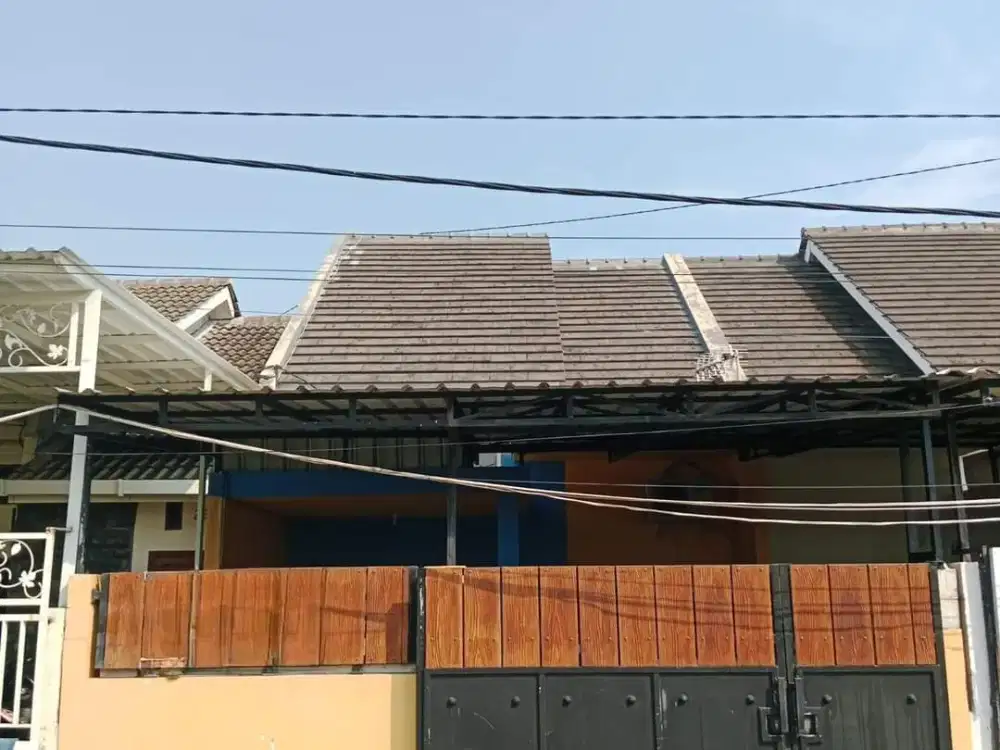 Harga Bawah Pasar TERMURAH DEKAT KAMPUS UPN SURABAYA  Rumah Siap Huni 1,5 Lantai Lokasi Medokan Ayu Rungkut,Surabaya Timur