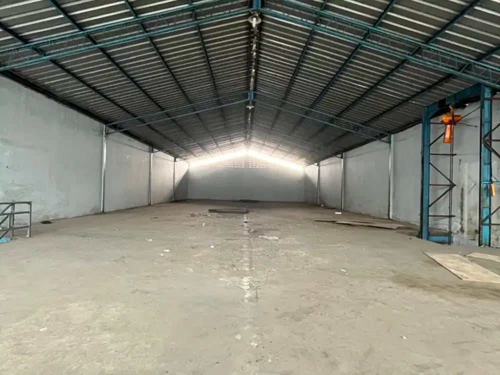 Gudang Miami Kayu Besar Kalideres Jakarta Barat Luas 780 m2 2 Lantai