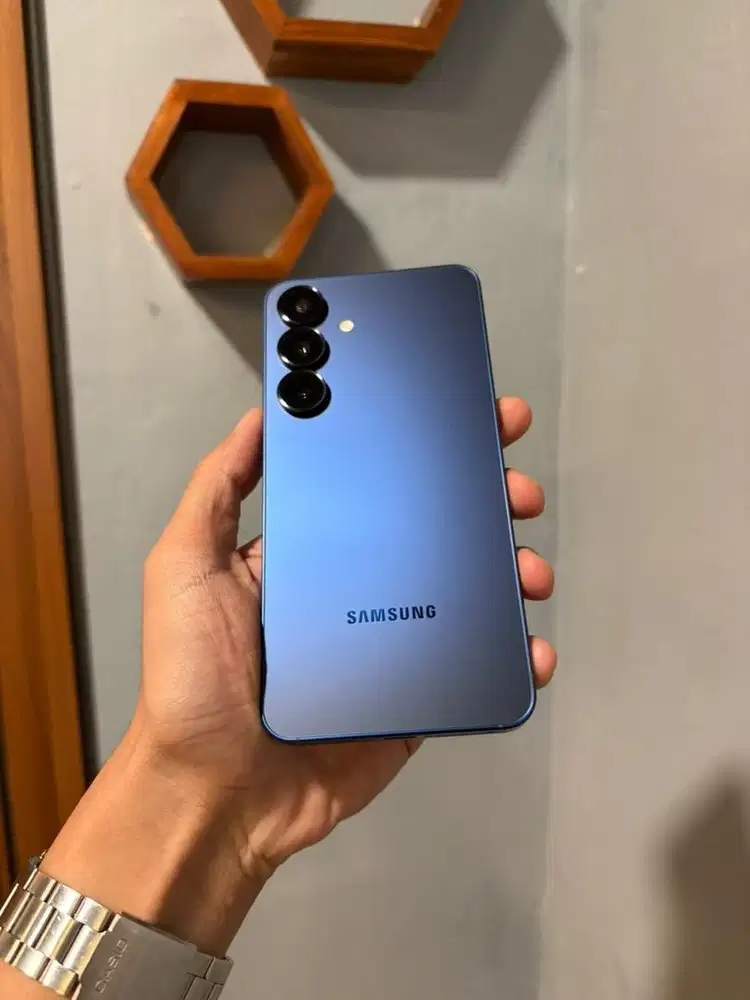 Samsung s25 12/256gb sein sky blue. Tukar tambah bisa