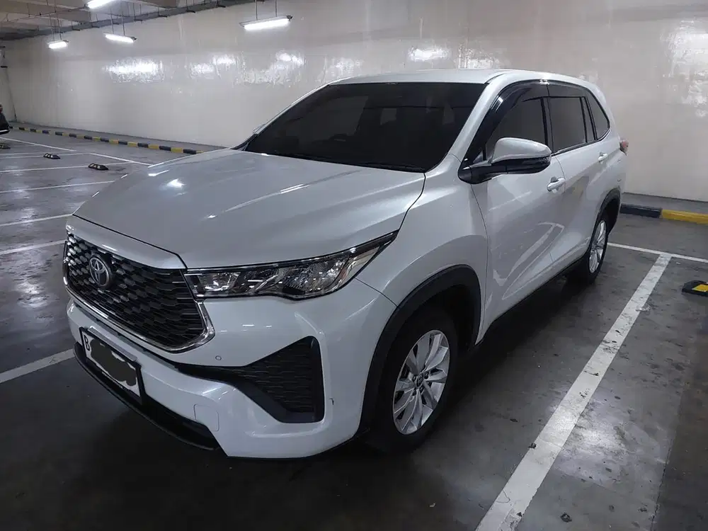 Toyota Kijang Innova 2023 Bensin