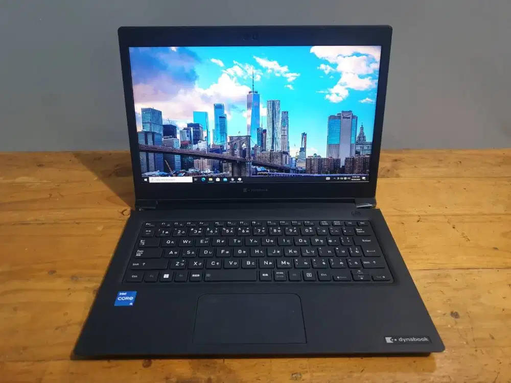 Toshiba Dynabook S73/HS i5-1135G7 RAM 8GB SSD 256GB Iris Xe FHD