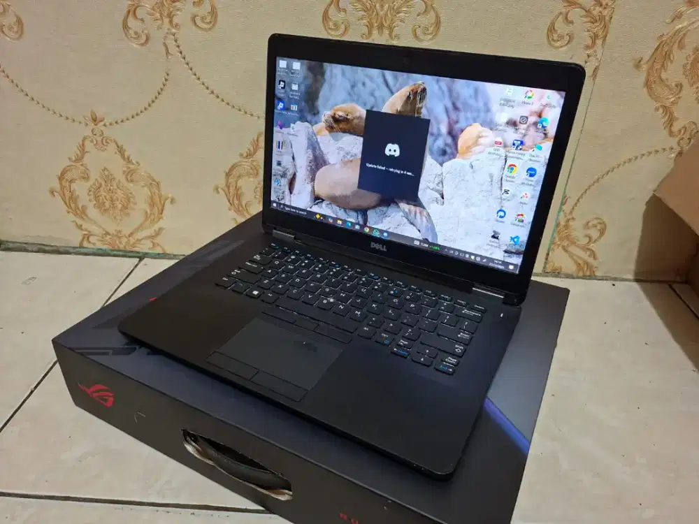 NO.49

LAPTOP DELL LATITUDE E7470 PROCESSOR INTEL CORE I5 GEN-6 RAM 8