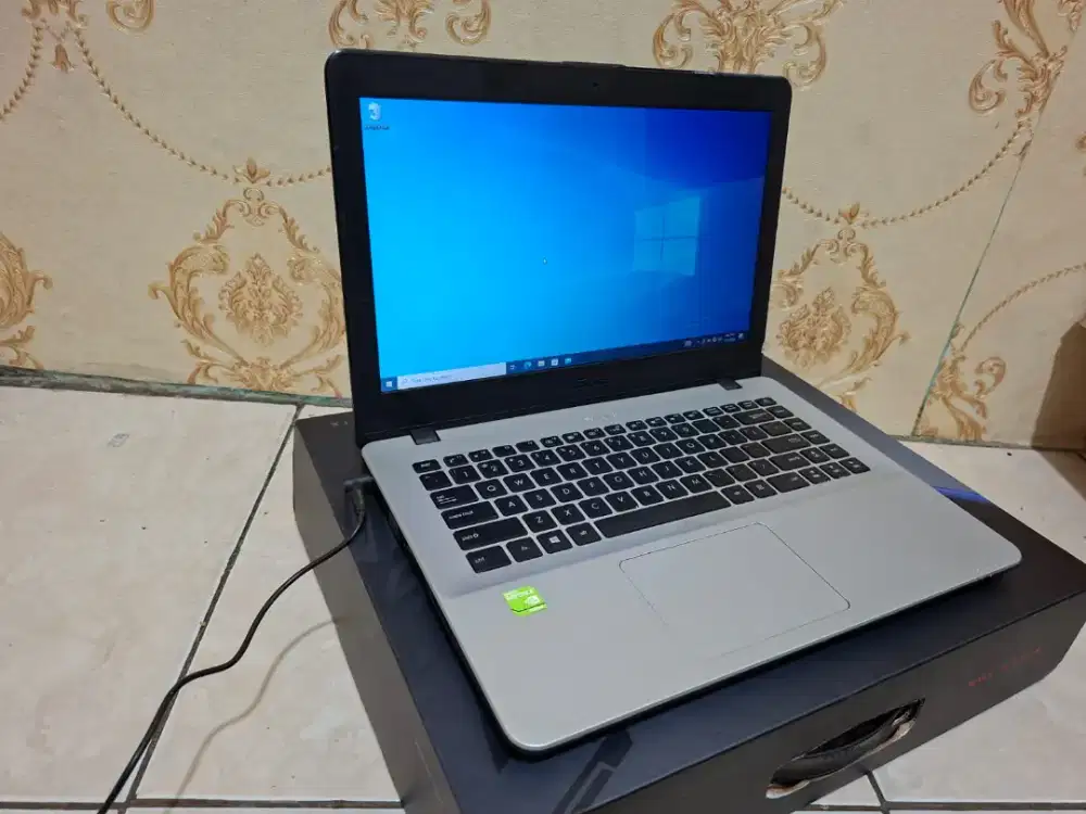 NO.48

LAPTOP ASUS X442UR  PROCESSOR INTEL CORE I5 GEN-8 RAM 8 GB