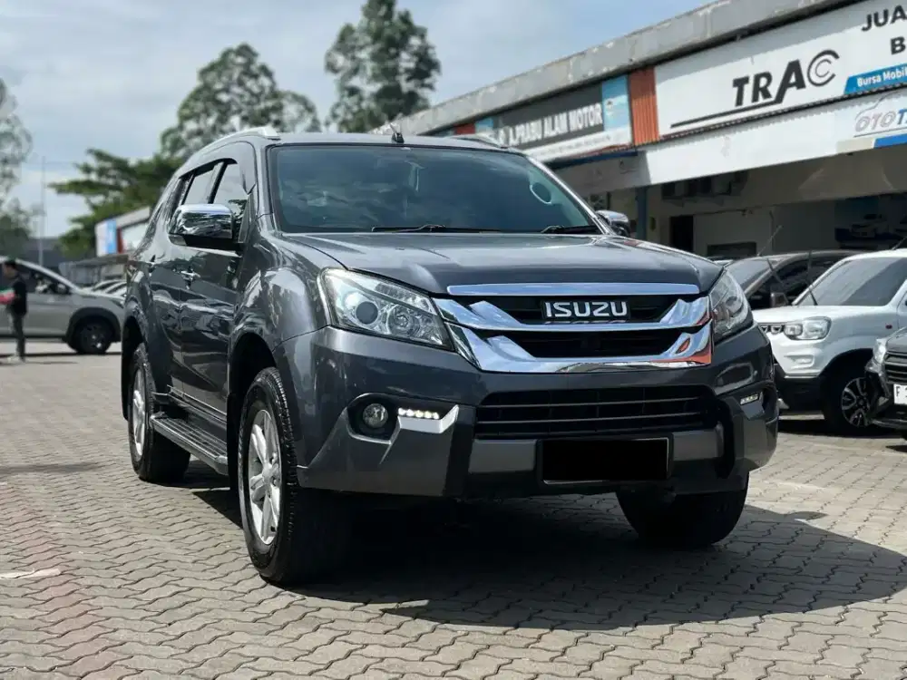 ISUZU MUX 2.5 AT 2017