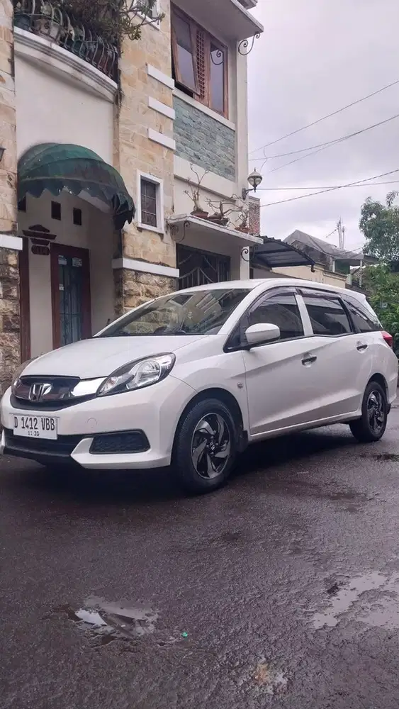 Honda Mobilio 2015 Bensin