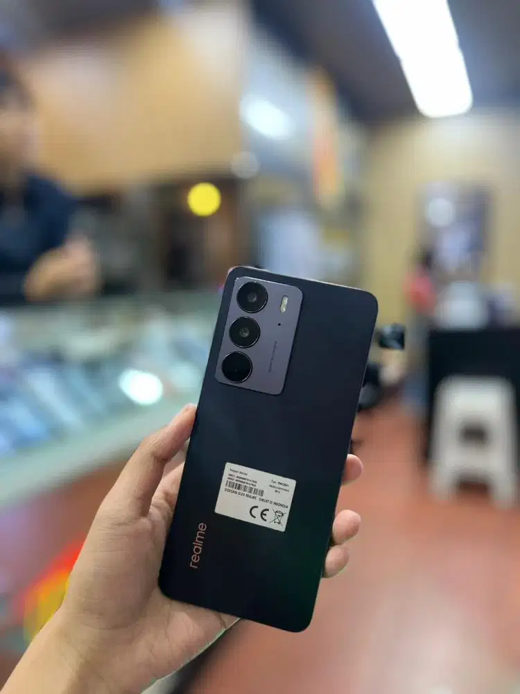 Realme c75 8/128 second like new full set