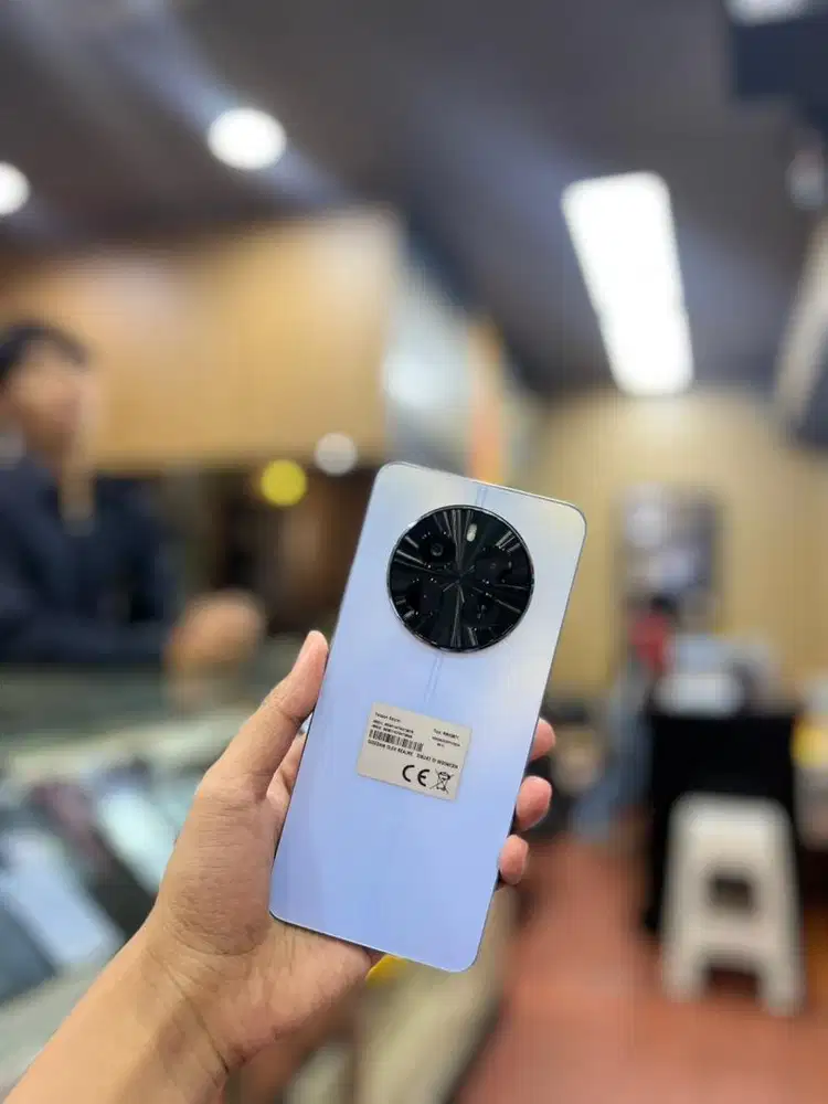 Realme 13 4g 8/128 second like new