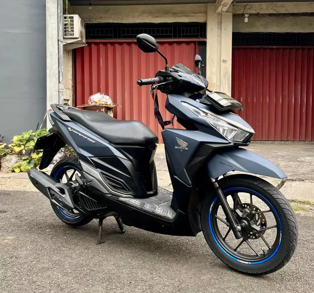 Dijual Cepat Honda VARIO LED 150Cc Th.2018 (NIK Th.2017)