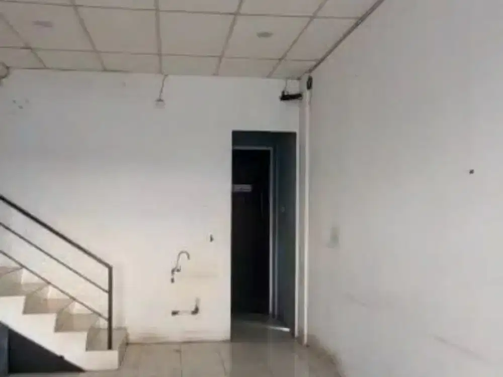 MURAH Ruko 3 Lantai Disewakan di Duta Graha Samping Summarecon Bekasi