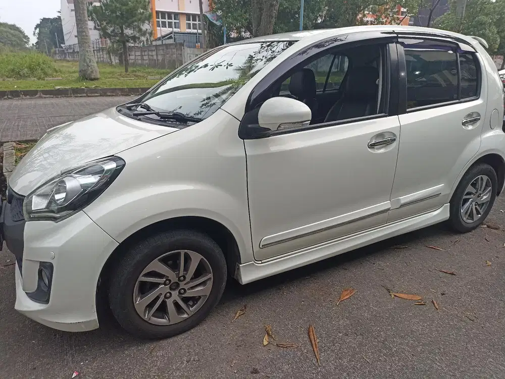 Daihatsu Sirion 2016 AT