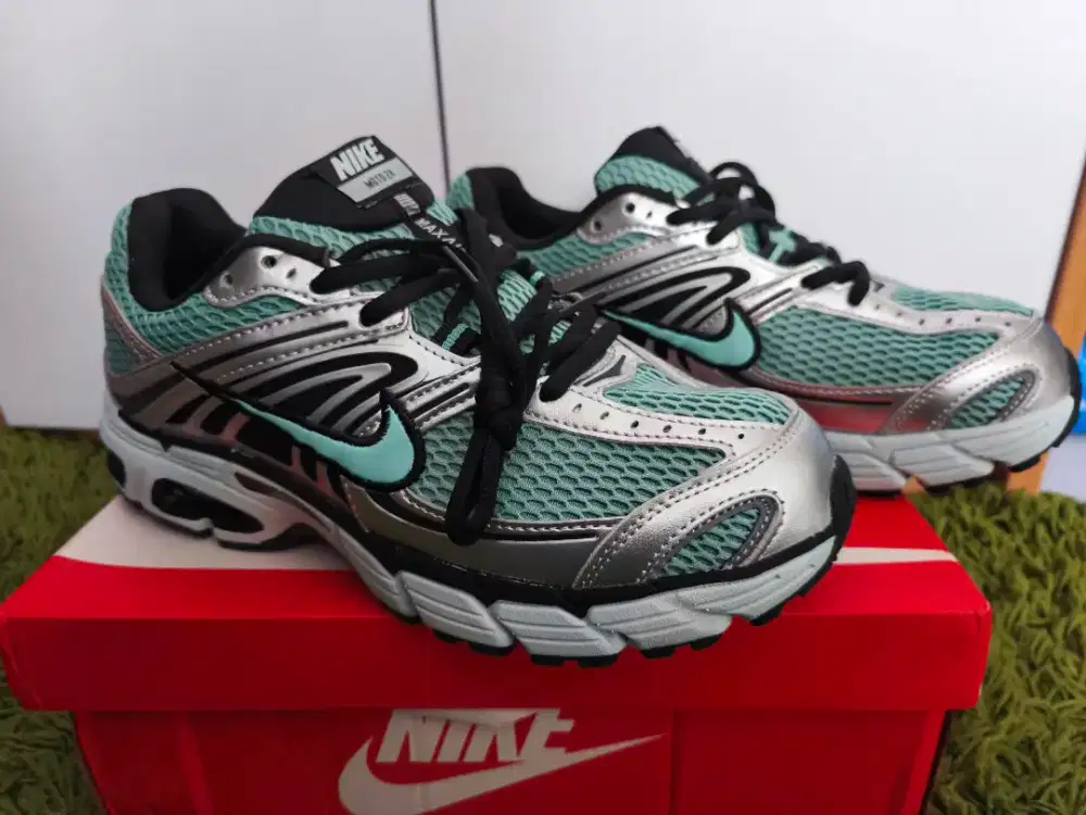 Sepatu Nike MOTO 2K BNIB Murah