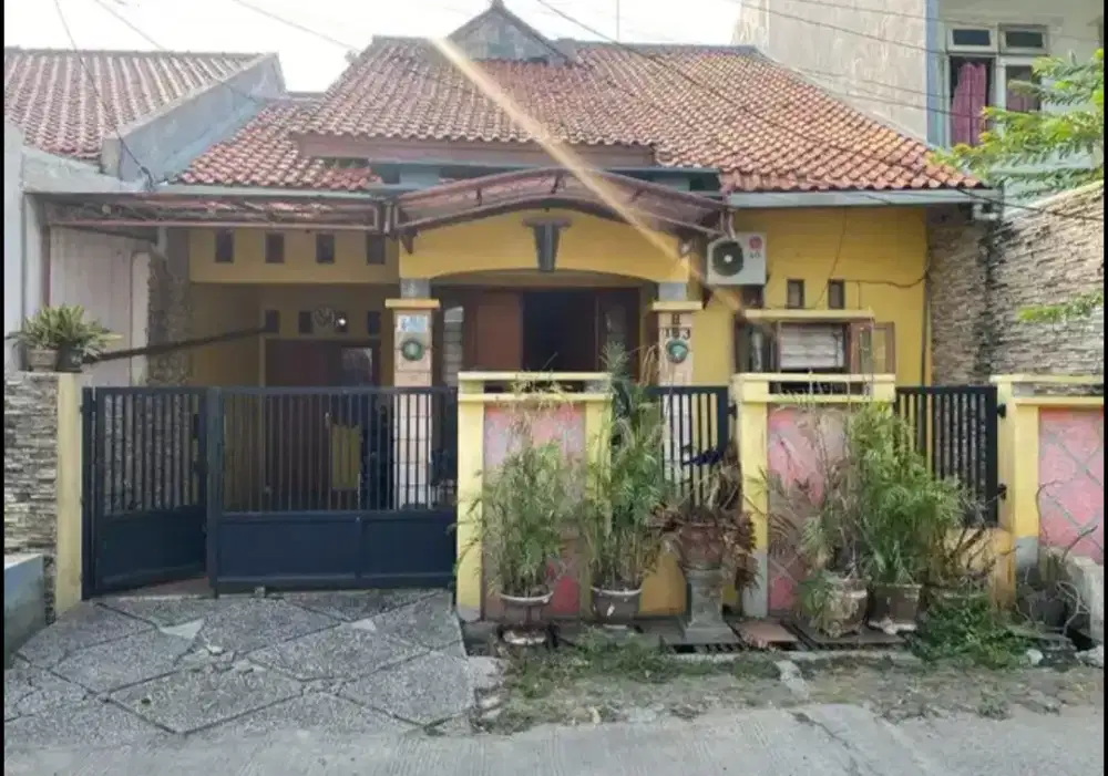 RUMAH MEWAH DI GRIYA BINTARA INDAH