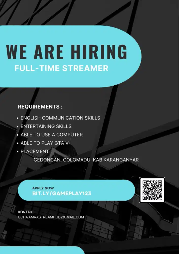 Live streamer gaming