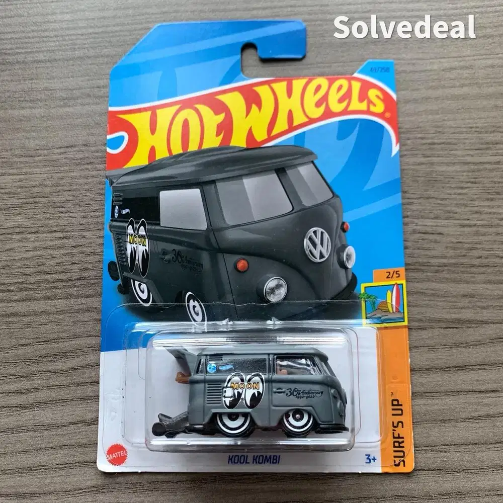 Hot Wheels Kool Kombi Mooneyes 2023 Abu-abu – Baru