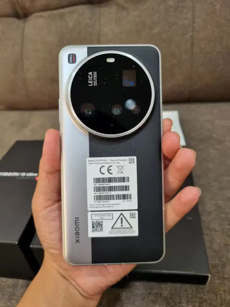 Xiaomi 15 Ultra 16/1TB Fullset Resmi