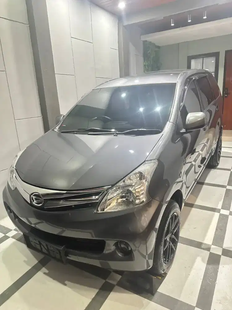 Xenia Type M 2012 Manual