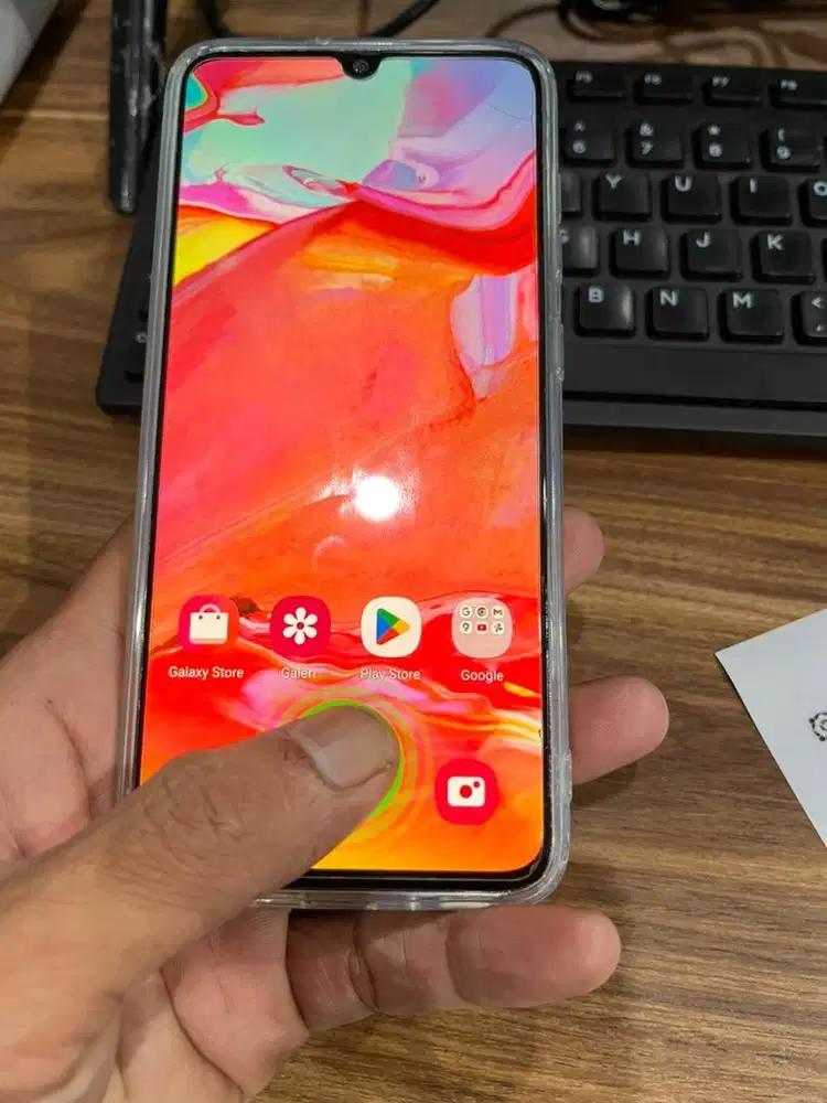 Samsung a70 6/128 ori amoled stiker nempel