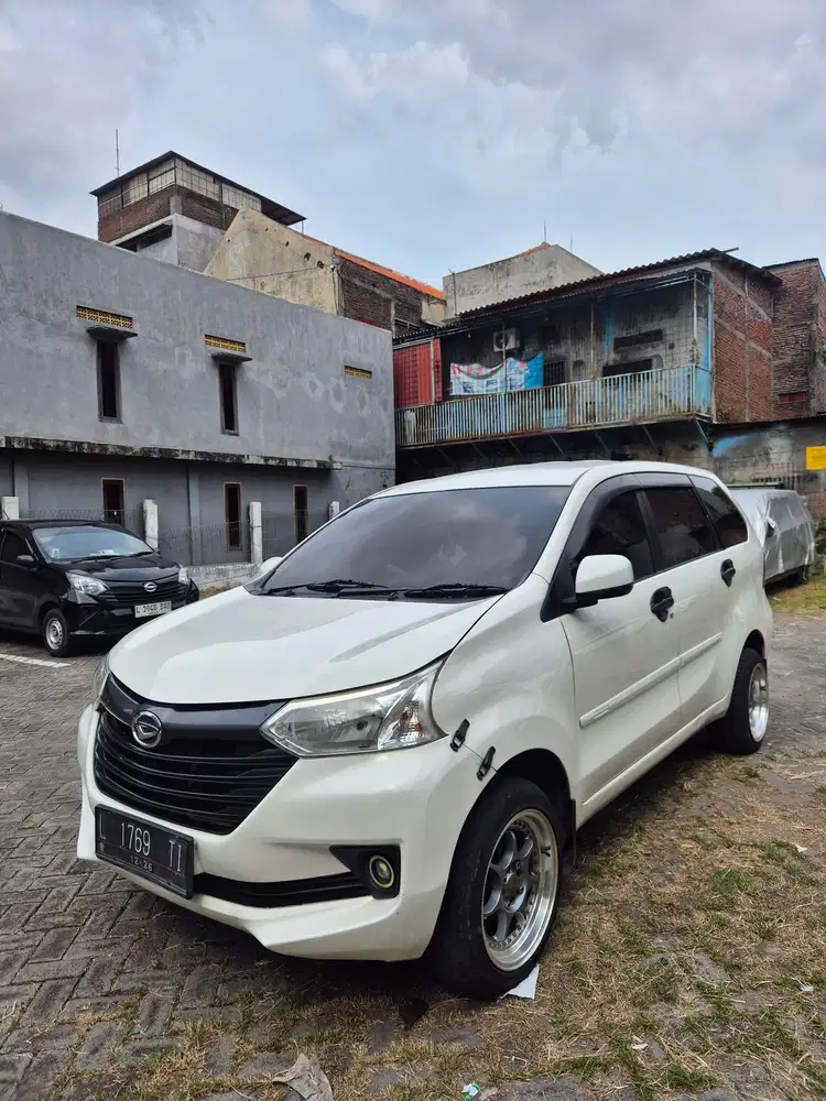 Daihatsu Xenia 2016 Bensin