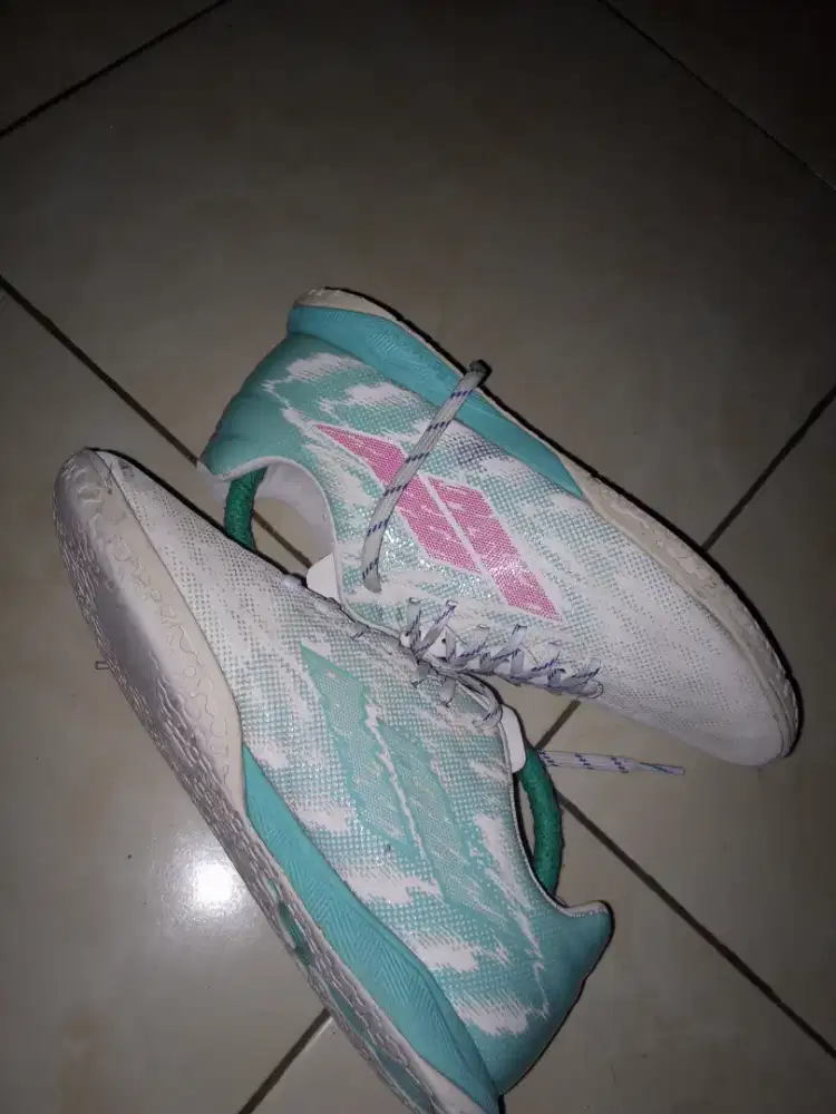 SEPATU FUTSAL MILS XENON