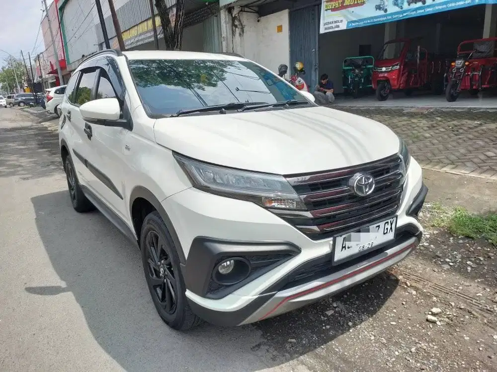 Toyota Rush 1.5 TRD Sportivo Bensi  Matic/At 2019 Super Istimewa