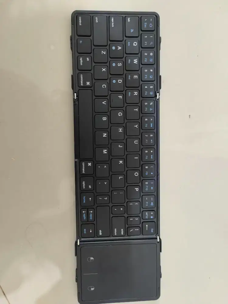 Keyboard wireless bluetooth lipat