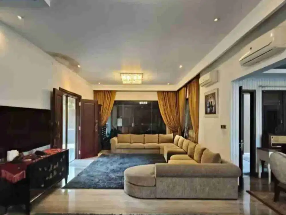 Rumah Lux Posisi Hook area Cijagra, Lokasi Strategis