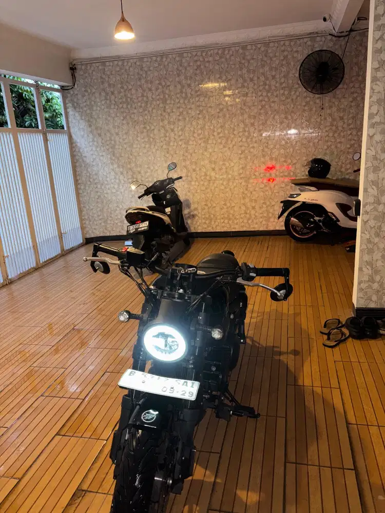 Keeway Benda V252C 2024