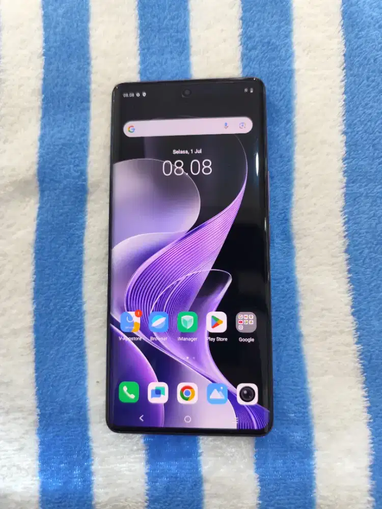 Hp Second Vivo V40 5G Ram 12/256GB Resmi Garansi Oktober 2026 Mulus