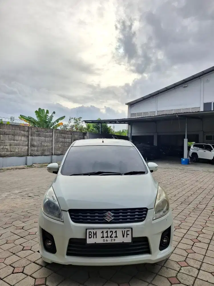 Ertiga 2014 GX manual