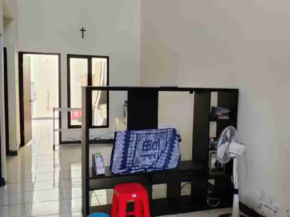 dijual cepat rumah full furnish di cluster green Ara harapan indah Bekasi