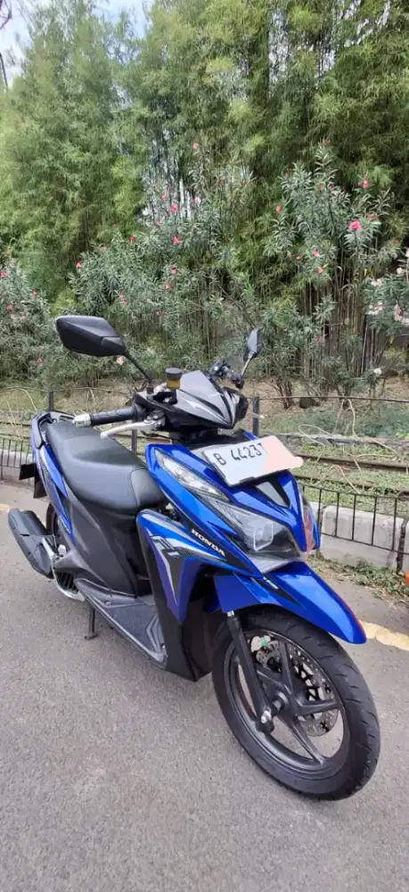 Vario kzr 2013 biru