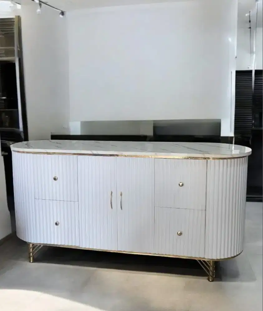Meja Tv Cabinet/Rak Tv Salur