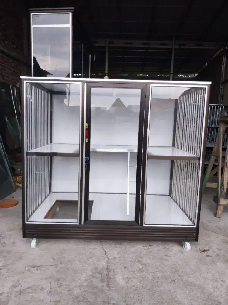 Kandang Kucing Alumunium