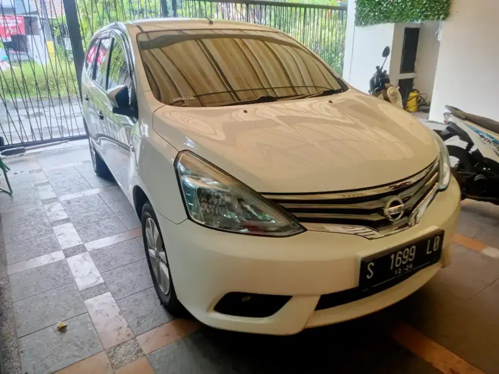 Grand livina 2013 istimewa