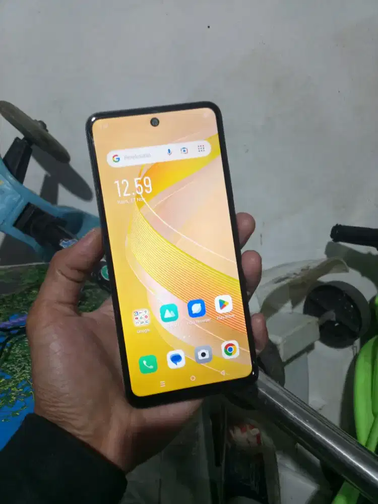 Infinix smart 8 ram 4/64 hp aja