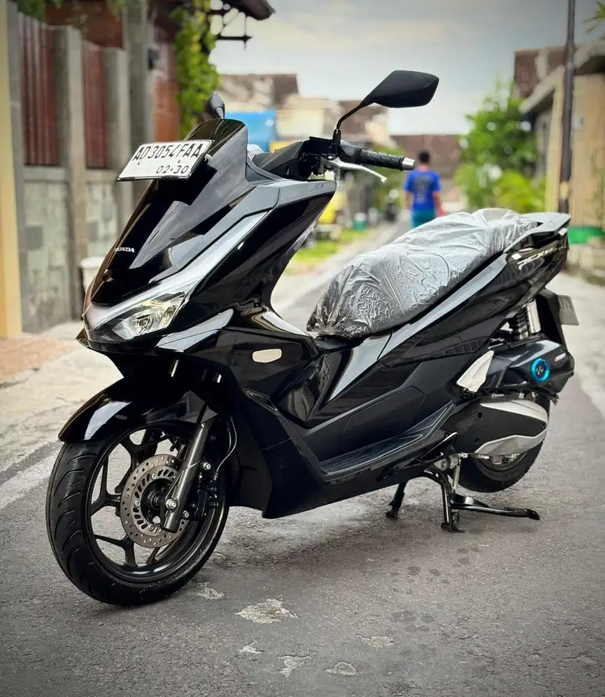 HONDA PCX 160 FACELIFT KM LOW PLUS BONUS