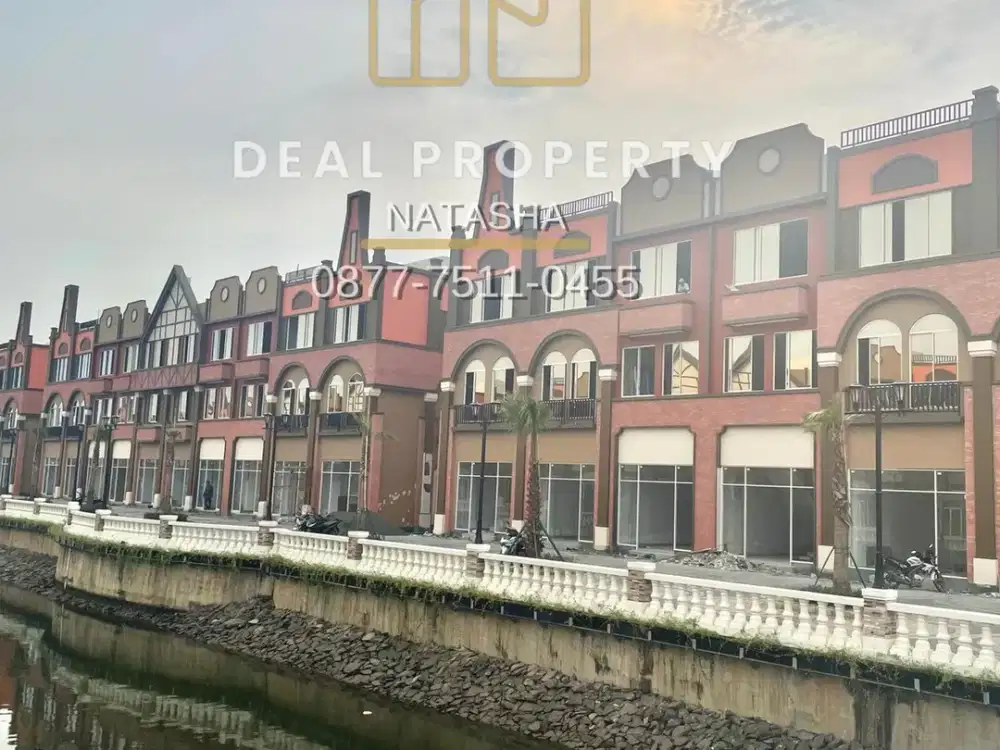 Sewa ruko gandeng pik2 la riviera tipe 2 muka siap pakai view danau